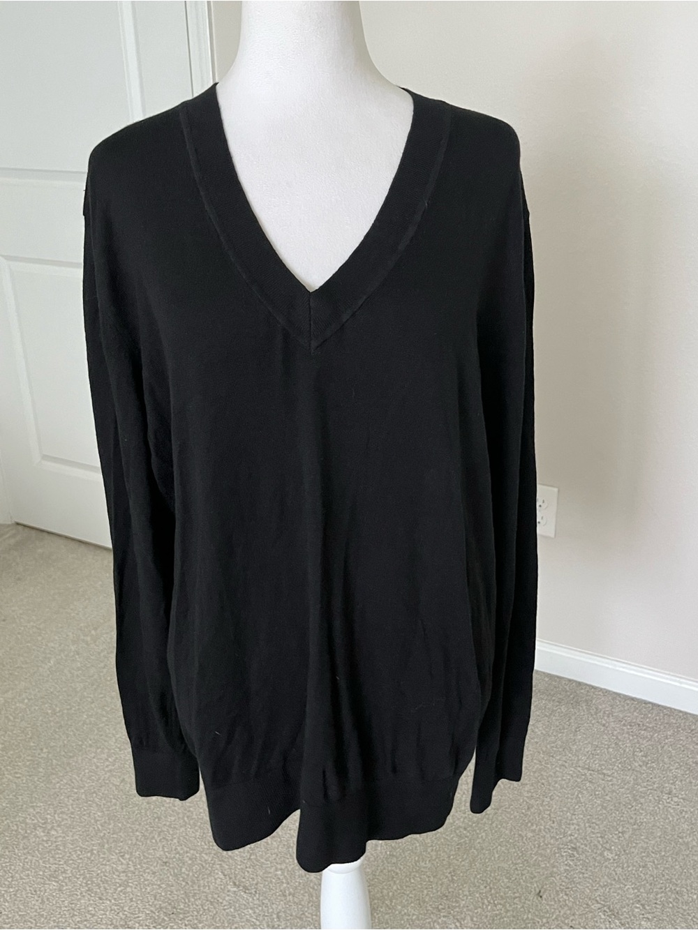 NWOT Quince Women's Lightweight Cotton Cashmere Black V-Neck Sweater Size 2X
